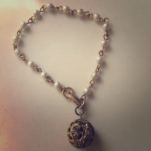 ✨Vintage✨Park Lane Pearl Bracelet✨